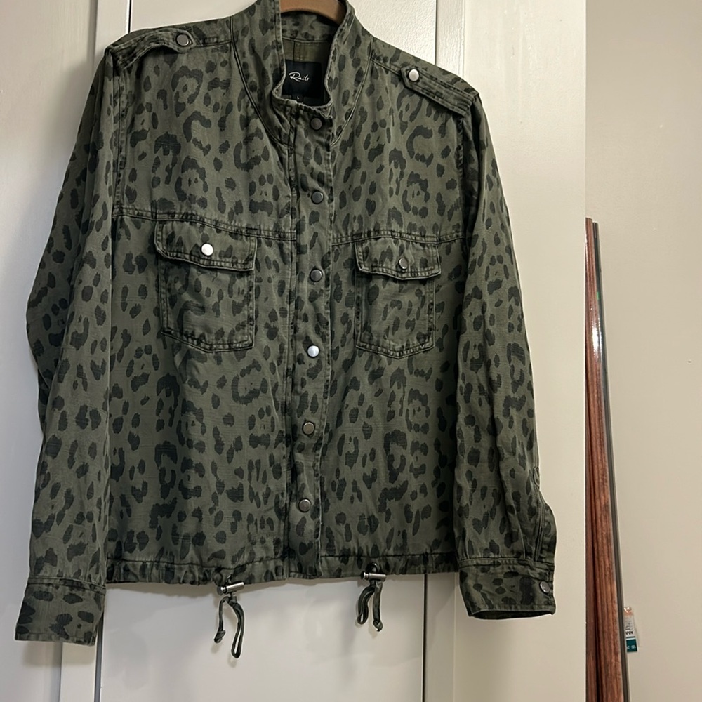 Rails Jacket Size Large